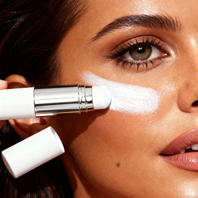 Evora Color-Changing Cover Cream Stick - Skincare meets makeup